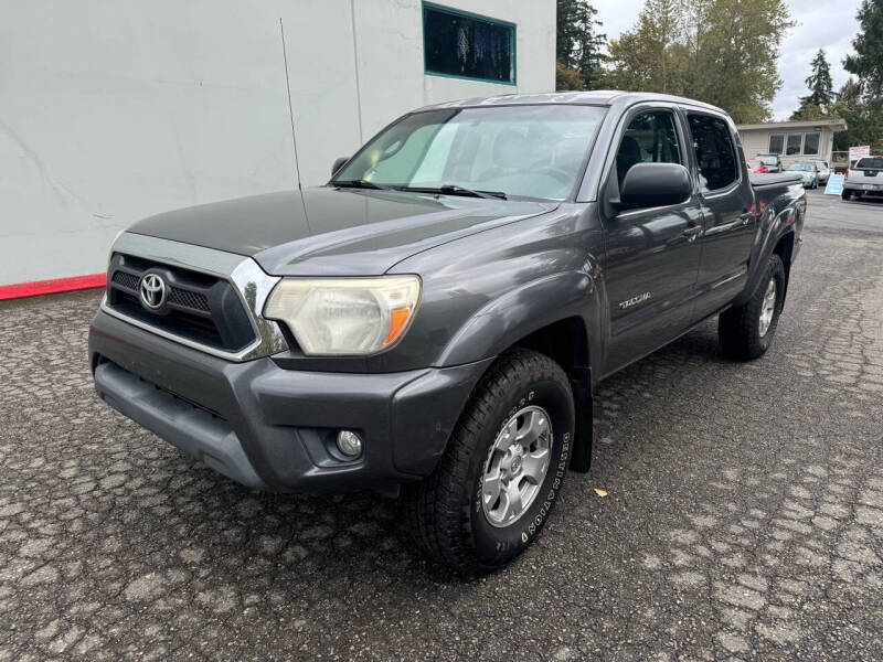 Used 2014 Toyota Tacoma PreRunner with VIN 3TMJU4GN0EM160689 for sale in Kirkland, WA