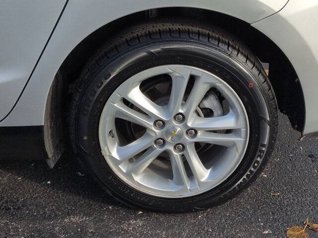 2018 Chevrolet Cruze LT Auto