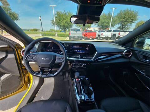 2025 Chevrolet Trax RS