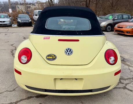 2006 Volkswagen New Beetle Convertible 2.5