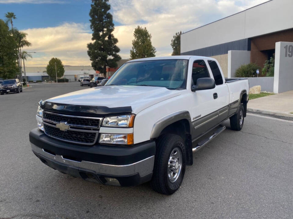 2006 Chevrolet Silverado 2500HD for sale at ZRV AUTO INC in Brea, CA