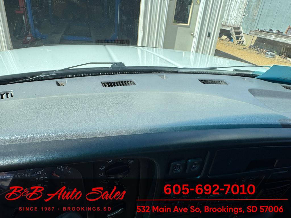 1997 Dodge Ram 1500 18