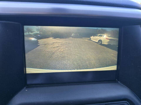 2017 GMC Acadia SLE-2