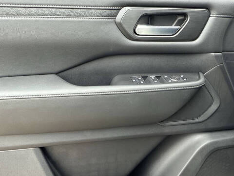 2026 Nissan Armada SV