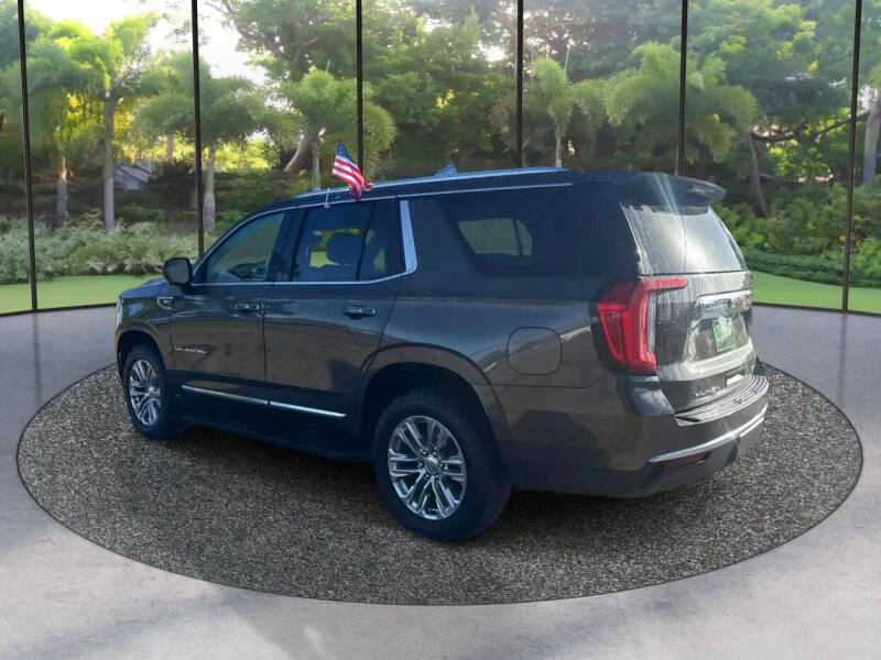 2021 GMC Yukon SLT