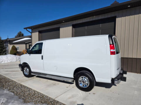 2021 GMC Savana 2500