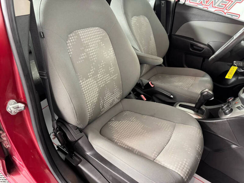 2012 Chevrolet Sonic LS