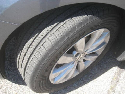 2014 Volkswagen Beetle 1.8T Entry PZEV