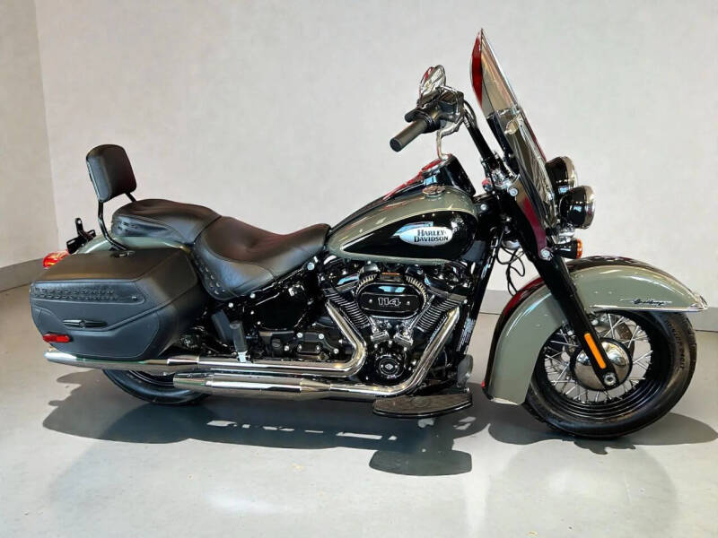 2021 Harley-Davidson FLHCS Heritage Classic 114