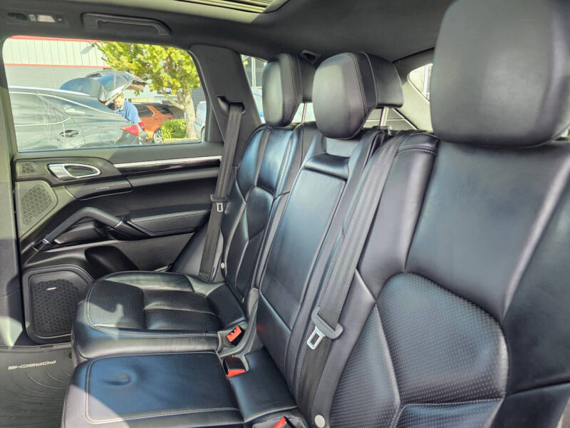 2017 Porsche Cayenne