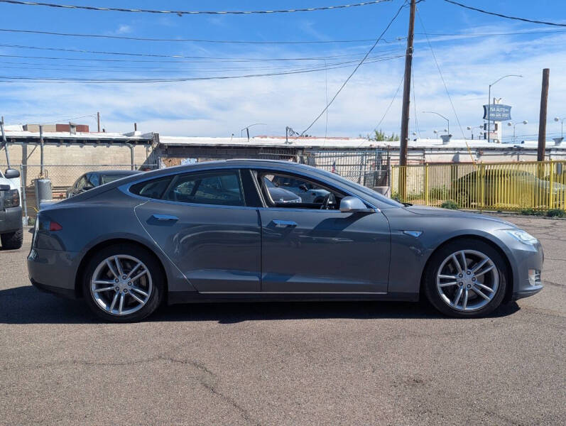 2013 Tesla Model S