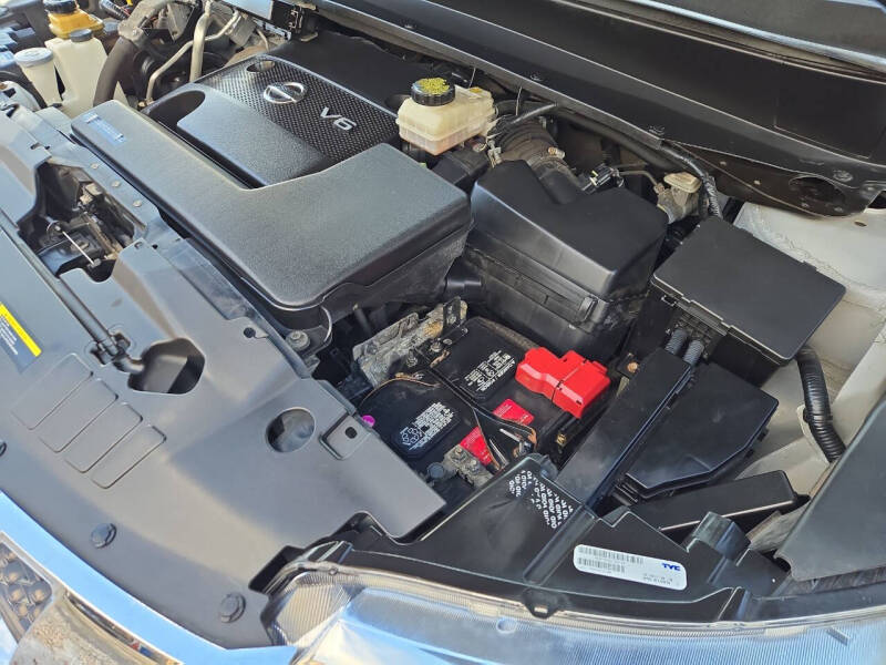 2014 Nissan Pathfinder SL