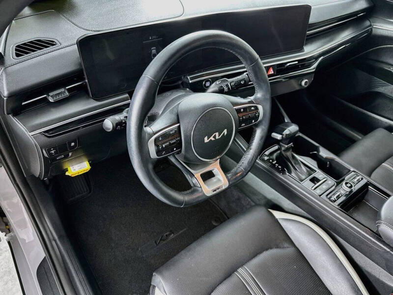 2025 Kia K5