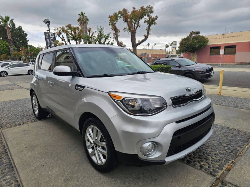 2019 Kia Soul +