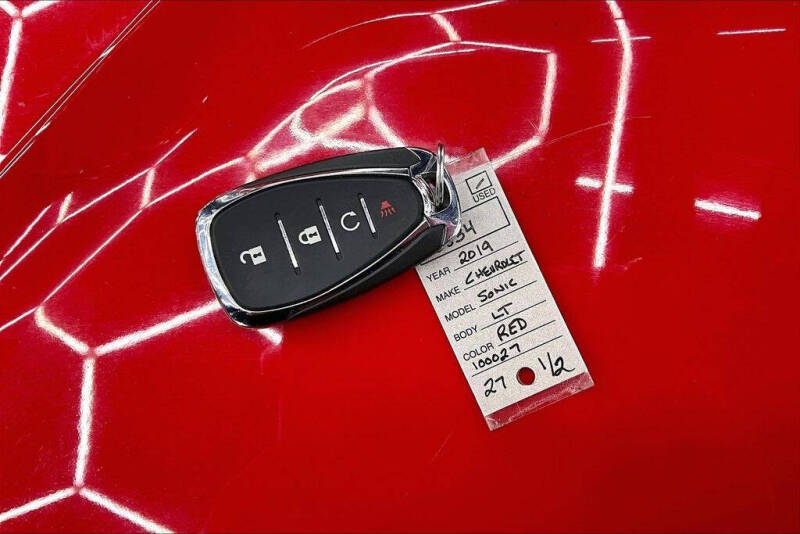 2019 Chevrolet Sonic LT Auto