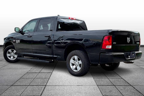 2020 RAM 1500 Classic SLT