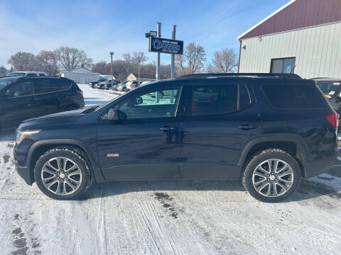 2017 GMC Acadia SLT-1