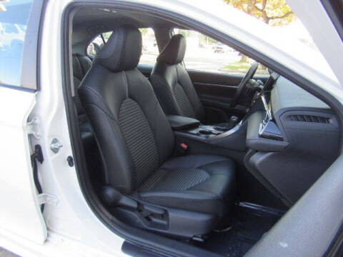 2023 Toyota Camry SE Nightshade