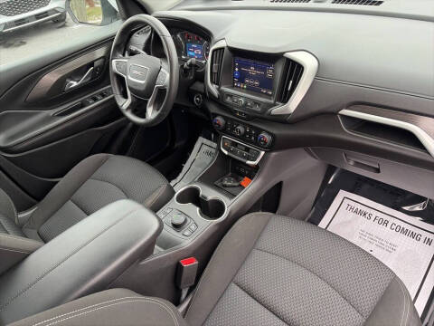 2022 GMC Terrain SLE