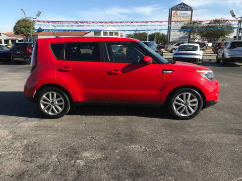 2018 Kia Soul +