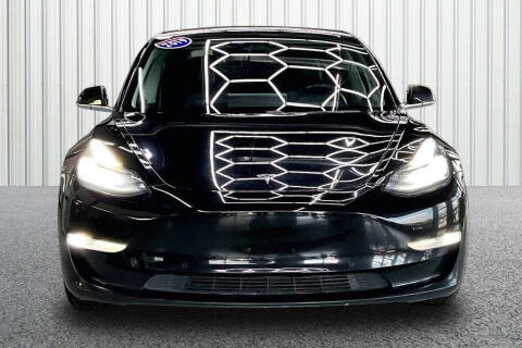 2019 Tesla Model 3 Standard Range Plus