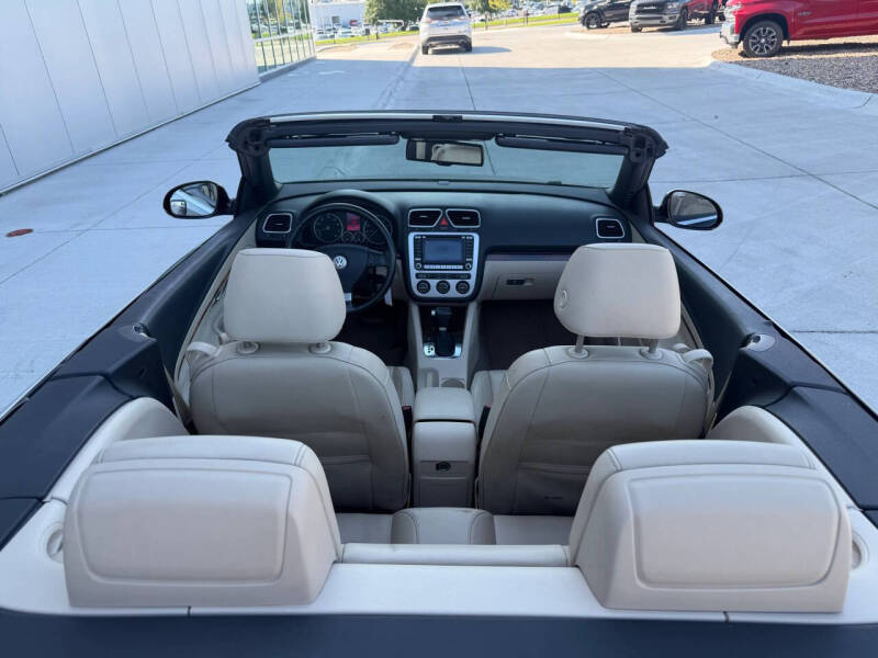2008 Volkswagen Eos Lux