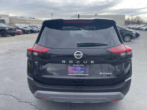 2021 Nissan Rogue SV