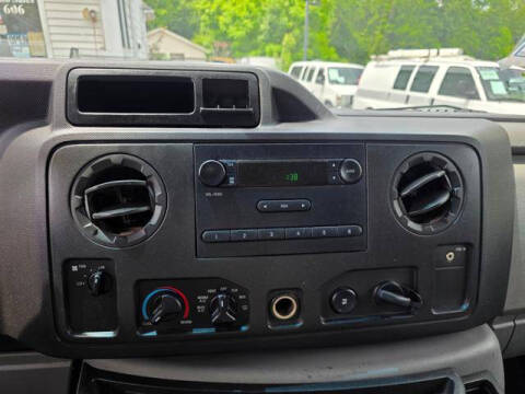 2012 Ford E-Series E-150