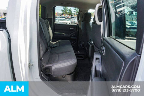 2023 Nissan Frontier SV