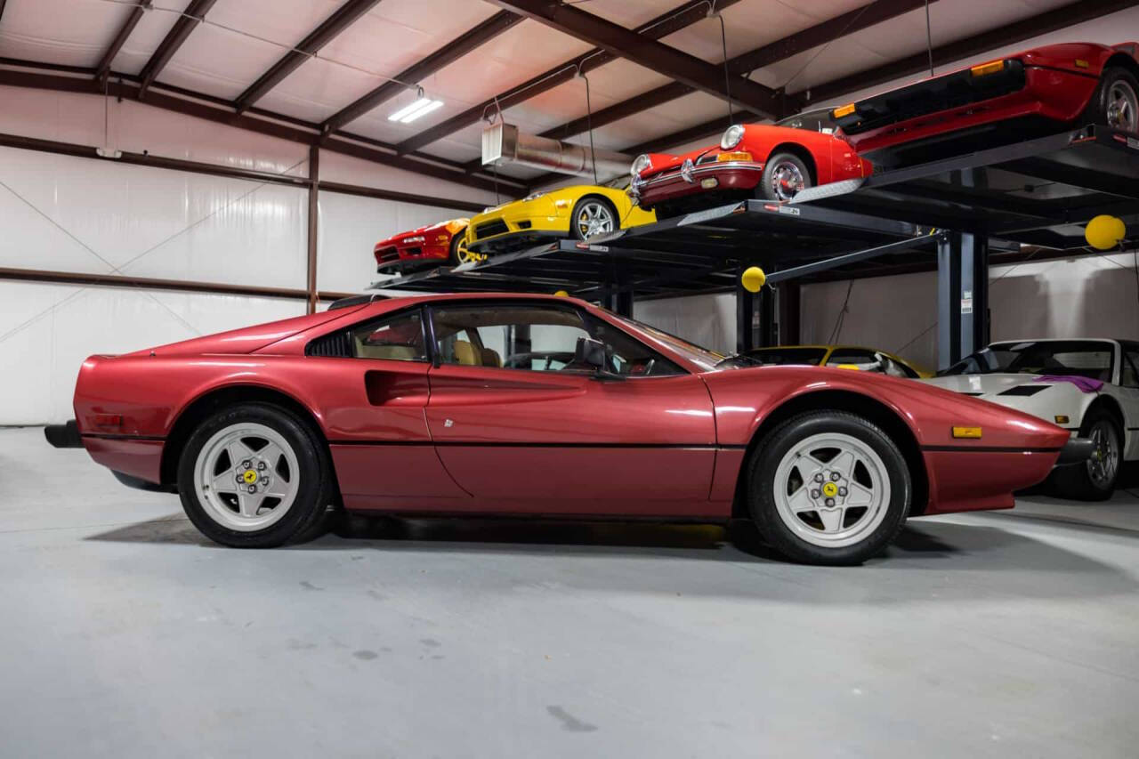 1983 Ferrari 308 8
