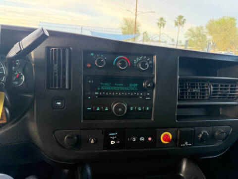 2018 Chevrolet Express 2500