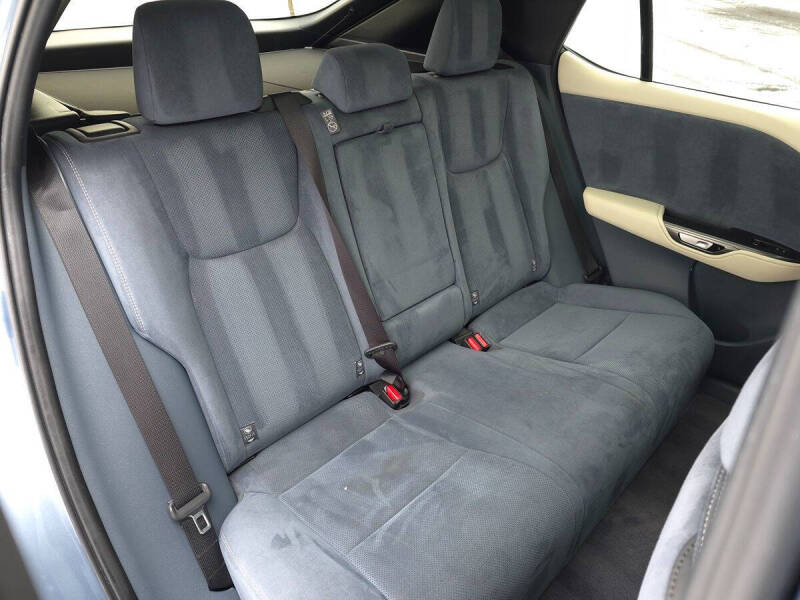 2023 Lexus RZ 450e Luxury