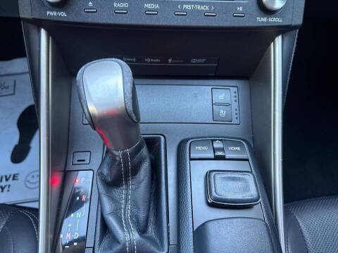 2015 Lexus IS 250