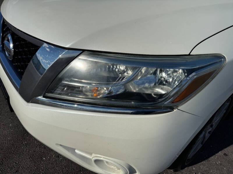 2015 Nissan Pathfinder S