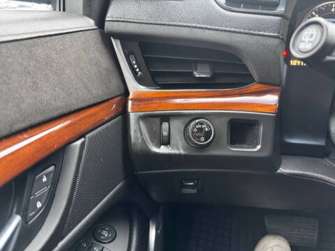 2015 Cadillac Escalade Premium