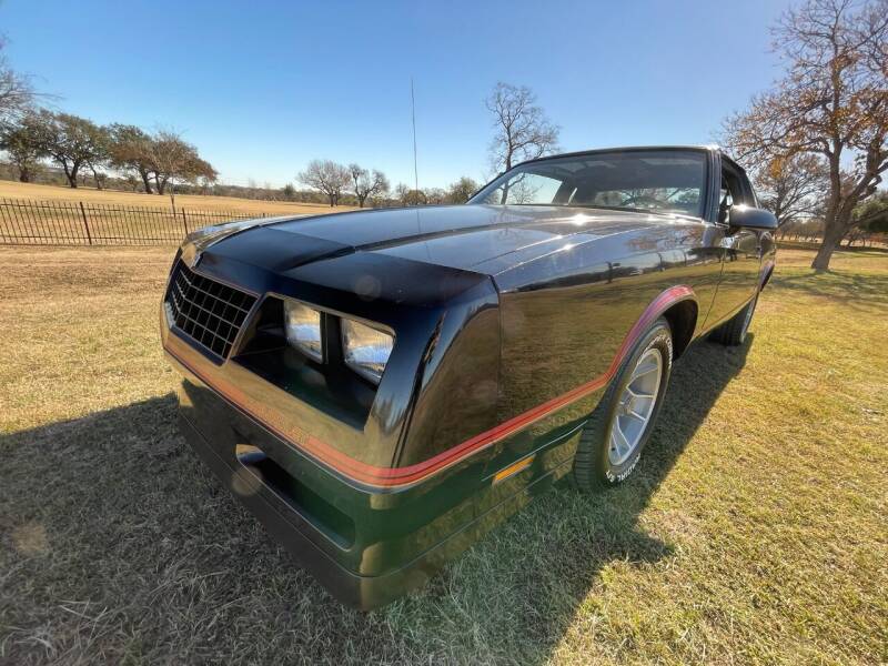 1986 Chevrolet Monte Carlo for sale at Carz Of Texas Auto Sales in San Antonio TX