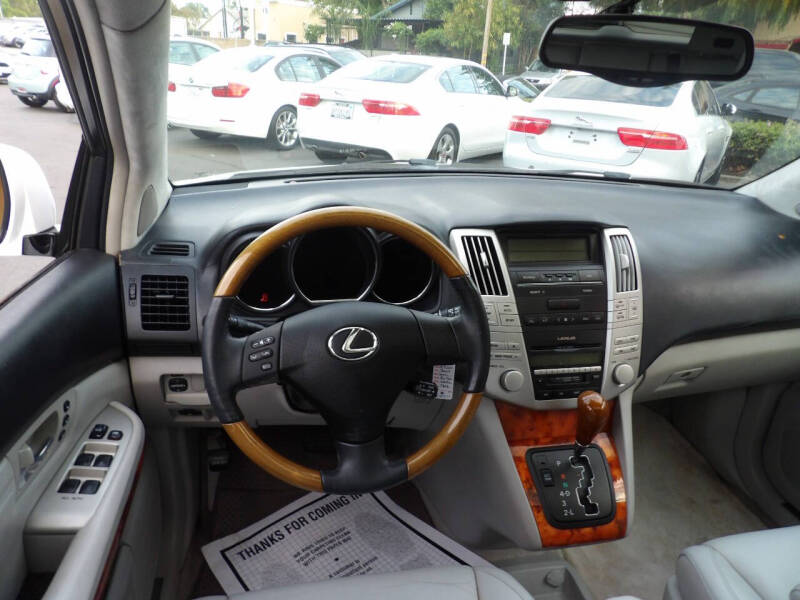 2004 Lexus RX 330