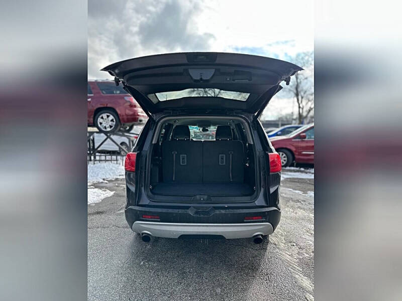 2017 GMC Acadia SLT-1