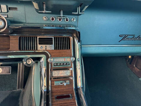 1965 Ford Thunderbird