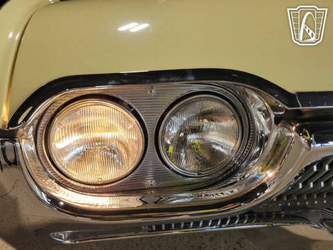 1963 Ford Thunderbird