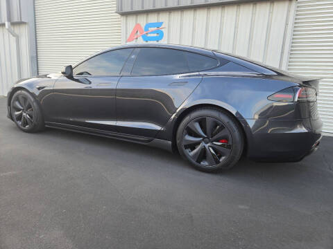2024 Tesla Model S Plaid
