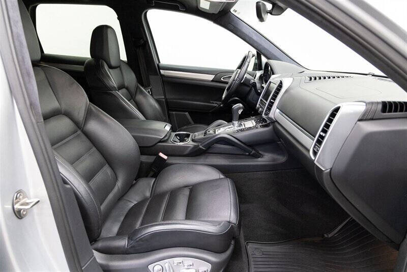 2011 Porsche Cayenne Turbo