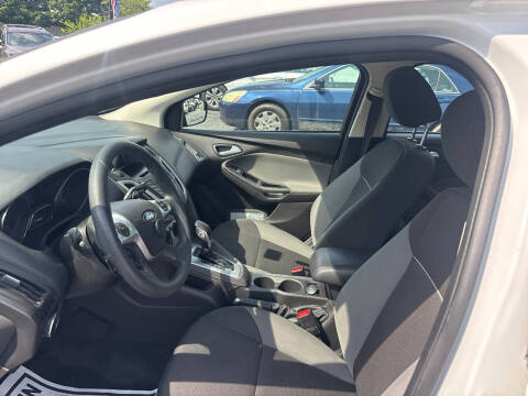 2014 Ford Focus SE
