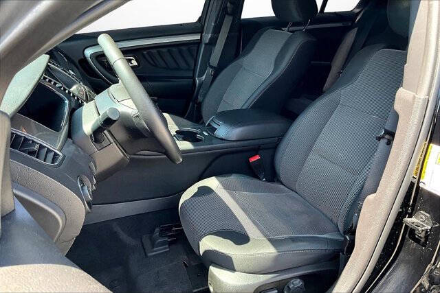 2018 Ford Taurus SEL