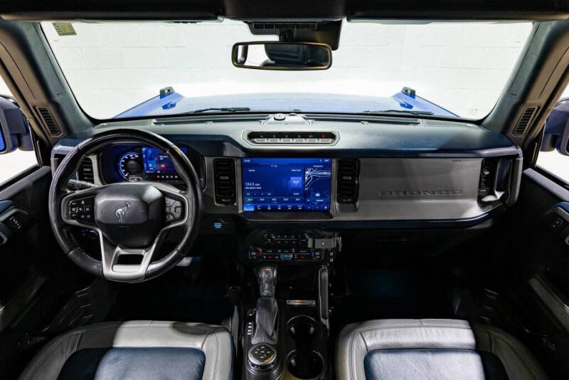 2021 Ford Bronco First Edition Advanced