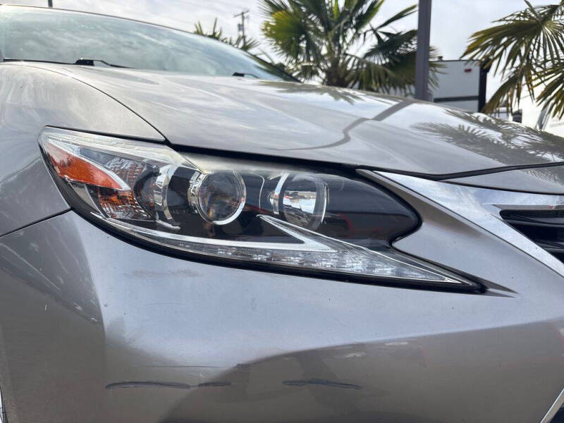 2016 Lexus ES 350