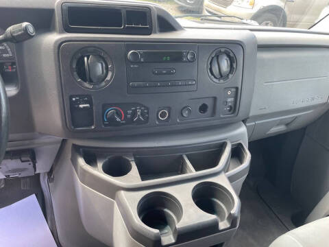 2012 Ford E-Series E-250