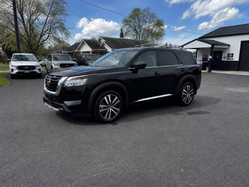 2025 Nissan Pathfinder Platinum