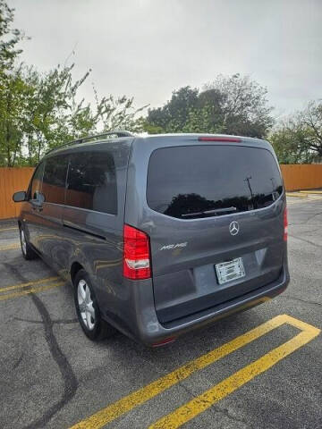 2016 Mercedes-Benz Metris Passenger