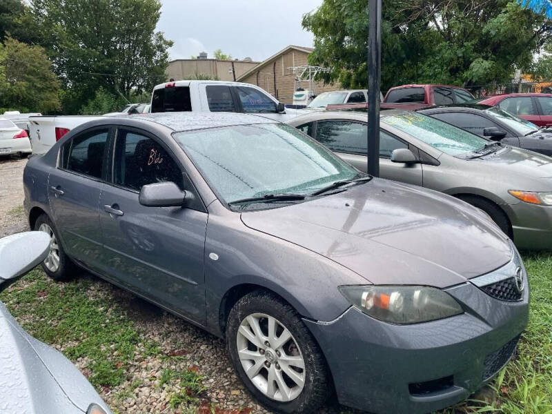 2007 Mazda MAZDA3 for sale at THOM'S MOTORS in Houston TX